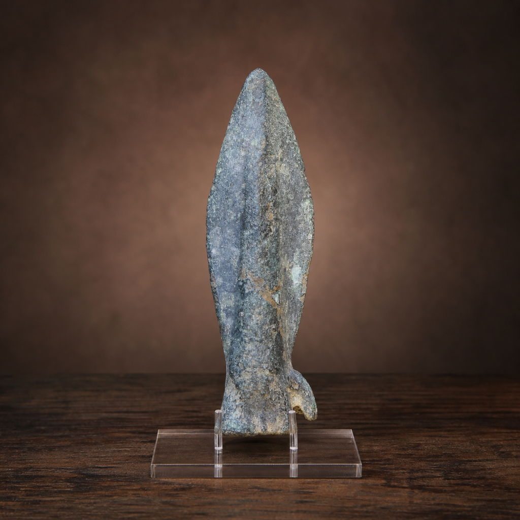 Artefato Antigo — Ponta de Flecha Macedônica Farpada de Bronze (c. 350 a 300 a.C.)