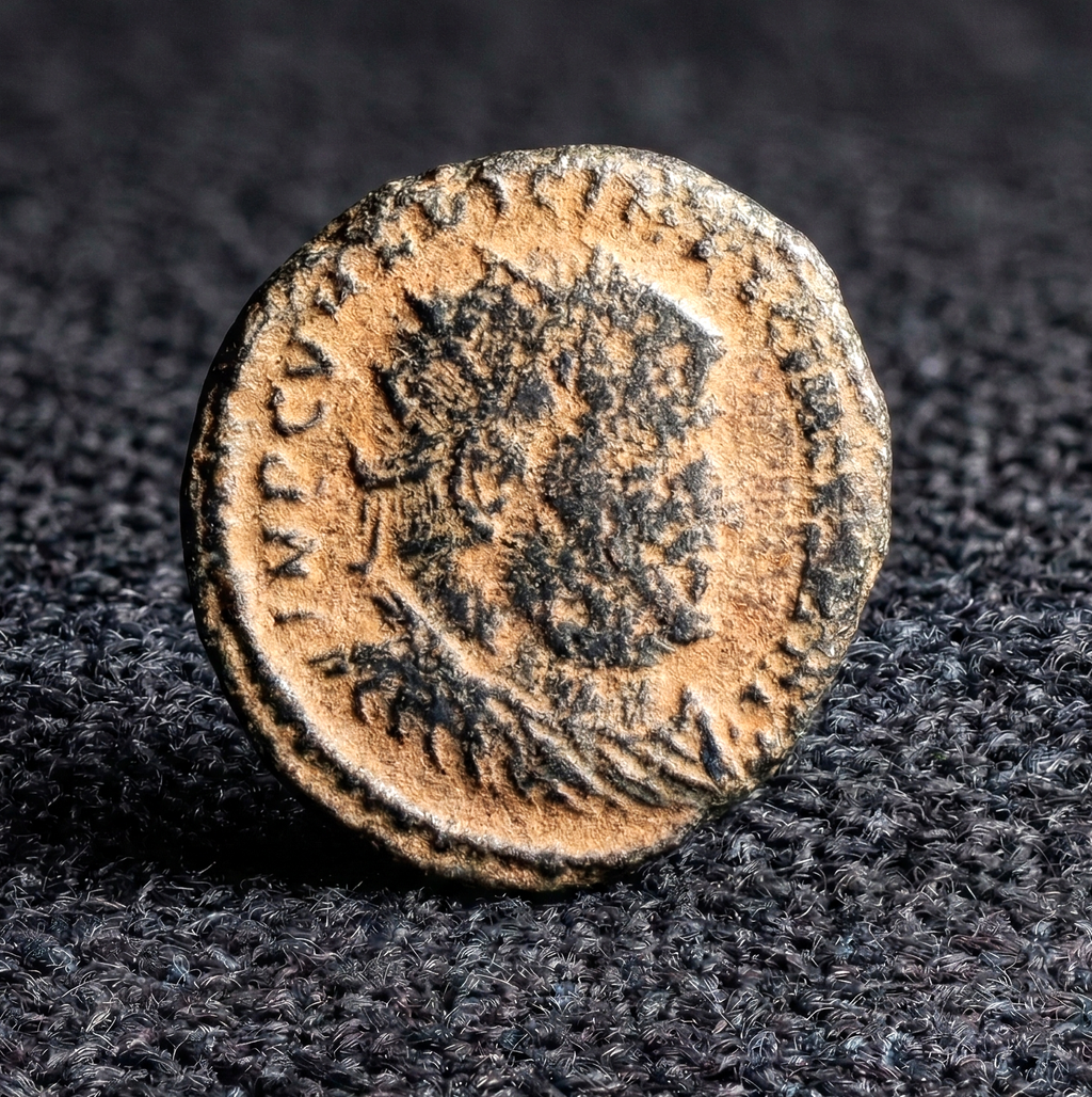 Moeda Romana Follis de Licinius I (308–324 dC) – imagem 1