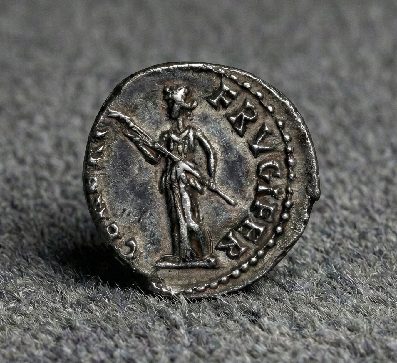 Moeda Romana Raríssima de Pescennius Niger (193-194 dC). – imagem 2