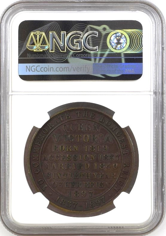 Medalha Jubileu de Diamante da Rainha Victória da Inglaterra (1897) Certificada NGC MS-62. – imagem 4