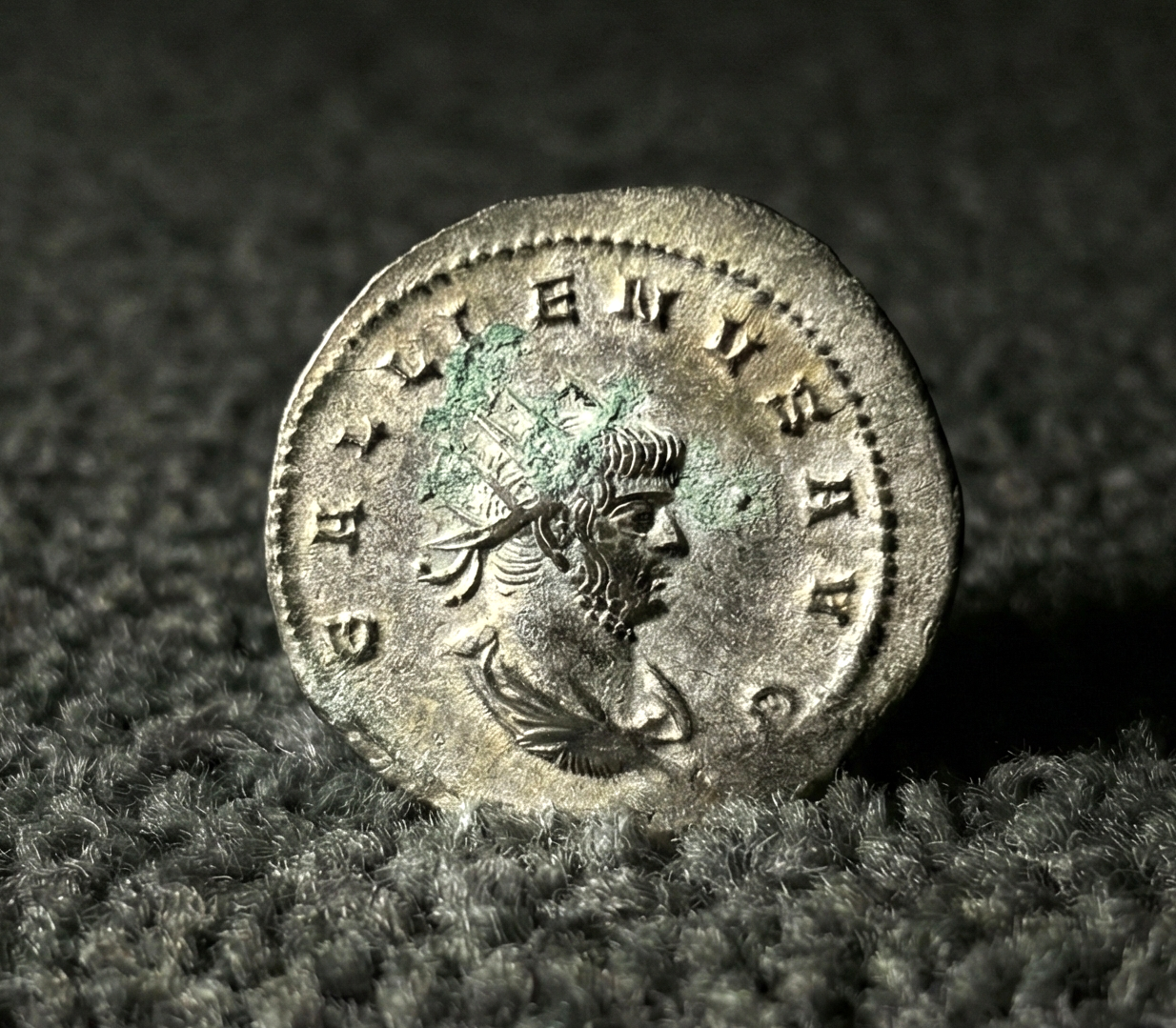 Moeda Romana Antoniniano de Gallienus (253–268 dC) – imagem 1