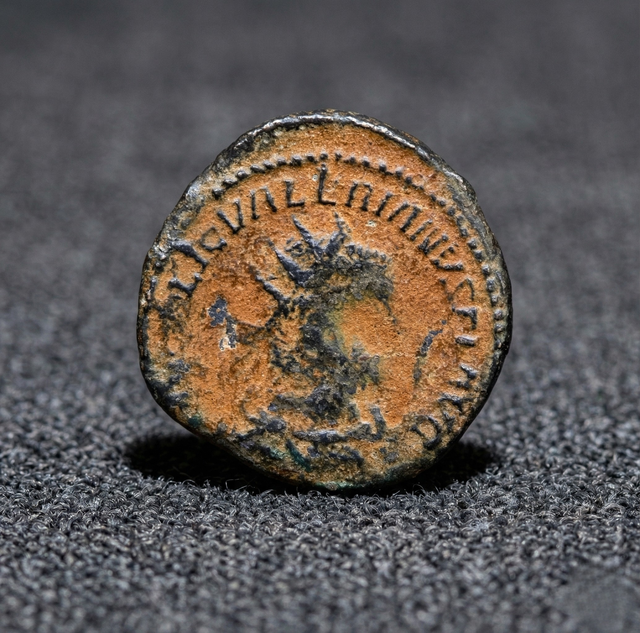 Moeda Romana Antoniniano Ae de Valerian I (253-260 dC) – imagem 2