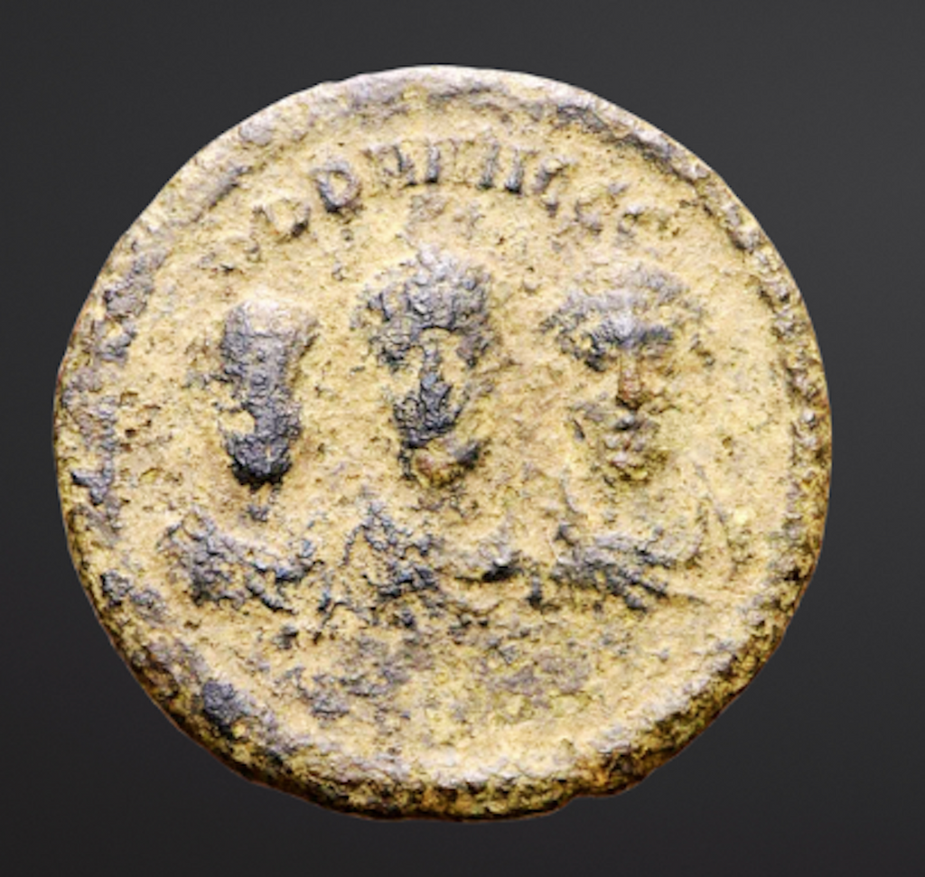 Moeda Romana Raríssima com três imperadores (402-408 dC) – imagem 1