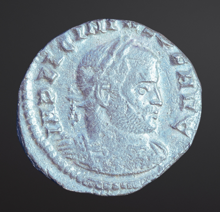 Moeda Romana Follis de Licinius I (308-324 dC) – imagem 1
