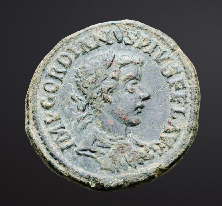 Moeda Romana Provincial de Gordian III (238–244 dC) – imagem 1